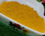 A picture of step 1 of Homemade curry powder.