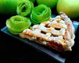A picture of step 4 of Apple Pie 🍎🍏.