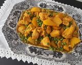 Foto del paso 8 de la receta: Pollo en amarillo con almendras y guisantes