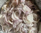 A picture of step 1 of Mutton Yakhni Pulao.