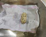 A picture of step 2 of Choco filled Cookies.