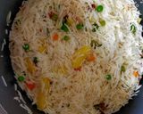A picture of step 5 of Vegetable Navratna Pulao.