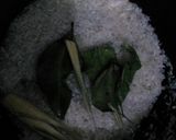 Foto langkah ke 2 dari resep Nasi Uduk Magic Com Sederhana.