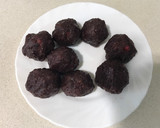 Foto del paso 4 de la receta: Ichigo Daifuku (いちご大福)
