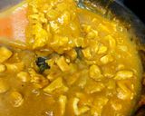 A picture of step 5 of My Chicken Curry over Cheesey Chips 😋.