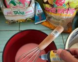 Foto langkah ke 4 dari resep Lapis Gulung Tapioka.