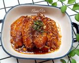 Hình bước làm 2 của món Cánh gà khúc giữa rim mè
