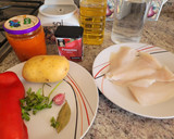 Foto del paso 1 de la receta: Patatas guisadas con merluza, en un plis plas
