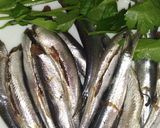 Foto del passaggio 3 della ricetta Casarecce con alici fresche e colatura di alici