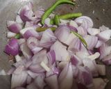 A picture of step 1 of Methi Matar Malai.