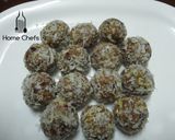 A picture of step 7 of Oatmeal and coconut energy bites.