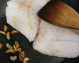 Foto del paso 3 de la receta: Bacalao Skrei sobre Parmentier de Pimentón de La Vera con Salsa