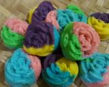 Foto langkah ke 4 dari resep Bolu kukus mawar lembut.