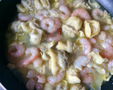 Foto del paso 2 de la receta: Corazones de alcachofa con gambas al ajillo🦐💚
