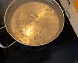 Foto del paso 2 de la receta: Fideos de arroz con cebolla y salsa agridulce o de soja