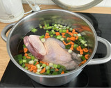 Foto del paso 1 de la receta: Hühnerfrikassee