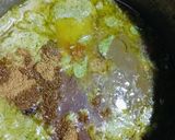 A picture of step 4 of Hariyali Egg Curry.