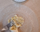 Foto del paso 1 de la receta: Figura huevo de Pascua saludable y sin complicaciones 🍌 🥥 🍫harina de coco y banana, low carb