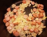 Foto del paso 3 de la receta: Salteado de Col Lombarda y Salchichas