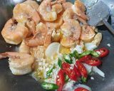 Foto langkah ke 3 dari resep Udang Saus Mentega.
