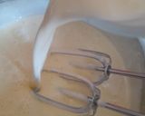 Foto del paso 2 de la receta: Bizcochuelo de limón con glasé súper esponjoso