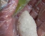 Foto langkah ke 5 dari resep Lemper isi Ayam.