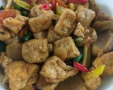 Foto langkah ke 7 dari resep Tumis Tahu Kecap.