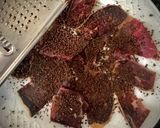 Foto del paso 2 de la receta: Cecina de León con queso curado y chocolate negro