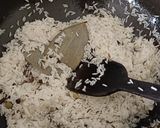 A picture of step 3 of Ambur Hot Dum Egg Biryani.
