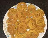 A picture of step 2 of Instant chakri.