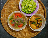 Hình bước làm 4 của món Canh Thịt Bò Nấu Giá & Cà Chua 🍅