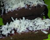 Foto langkah ke 5 dari resep Lapis coklat kukus (1 telur) no mixer, no oven.