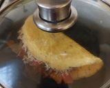 Foto del paso 4 de la receta: Omelette de peperonata con queso