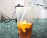 A picture of step 2 of Green tea mango smoothie.