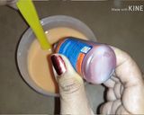 Foto del paso 4 de la receta: Gelatina de leche con frutas encapsuladas