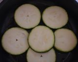 Une image de l'étape 2 de Courgette Burger.