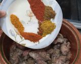 A picture of step 3 of Chinyoti Mutton Kunna.