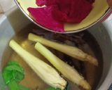 Foto langkah ke 2 dari resep Teh Herbal Kulit Buah Naga.