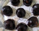 Foto langkah ke 7 dari resep Bola-Bola Biskuit Coklat (no oven/ no mixer).