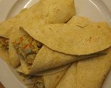 Foto del paso 16 de la receta: Wrap frío de aguacate, atún y surimi 🌯🥑