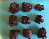 A picture of step 2 of California Farm Blueberry Fruit Leather and Sun Drying.