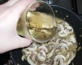 Foto del paso 4 de la receta: Solomillos de pollo en salsa