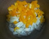 Foto del paso 1 de la receta: Sopa crema de zapallo y choclo
