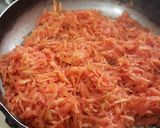 गाजर हलवा (gajar halwa recipe in marathi) रेसिपी स्टेप 3 फोटो 