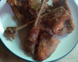 Foto langkah ke 2 dari resep Ayam goreng santan kremes.