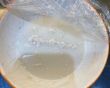 Foto del paso 1 de la receta: Medialunas fáciles sin empaste