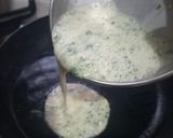 A picture of step 3 of Hara lehsan wala omelette & ghar ki roti😋.