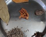 वेज सोया दम बिरयानी(veg soya dam biryani recipe in hindi) रेसिपी चरण 4 फोटो