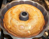 A picture of step 6 of Banana and Peanut Butter Cake.
