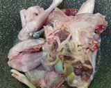 Foto langkah ke 1 dari resep Opor Ayam Kampung Santan Instan.